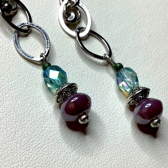 Silver Chain Crystal Earrings. - Picture 3 of 3